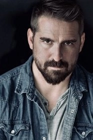 Ảnh diễn viên Adam Hampton