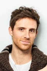 Ảnh diễn viên Adam Hurtig