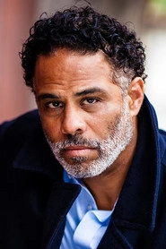 Ảnh diễn viên Adam Lazarre-White