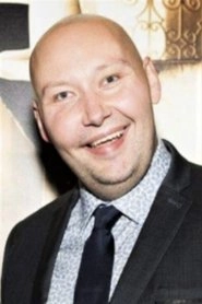 Ảnh diễn viên Adam Pearce