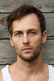 Ảnh diễn viên Adrian Glynn McMorran