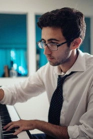 Ảnh diễn viên Alex Mansour