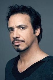 Ảnh diễn viên Alexandre Astier