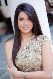 Ảnh diễn viên Andrea Pineda