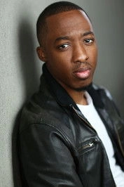 Ảnh diễn viên Andrew Creightney