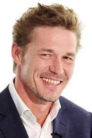 Ảnh diễn viên Артём Быстров