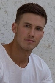 Ảnh diễn viên Ben Toyer