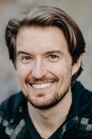 Ảnh diễn viên Brady Bluhm