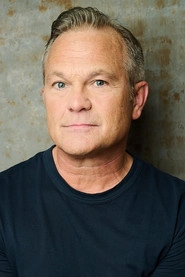 Ảnh diễn viên Brett Baker