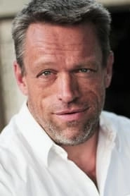 Ảnh diễn viên Brian Thompson
