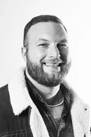 Ảnh diễn viên Brook Chalmers