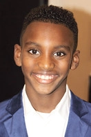 Ảnh diễn viên Cameron Zeigler