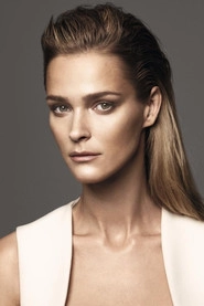 Ảnh diễn viên Carmen Kass