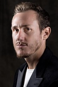 Ảnh diễn viên Carter Burch