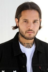 Ảnh diễn viên Casey Mills