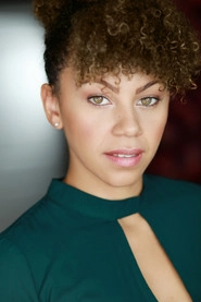 Ảnh diễn viên Cassandra Blair