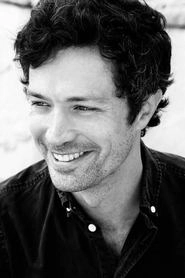 Ảnh diễn viên Christian Coulson