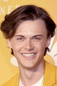 Ảnh diễn viên Christopher Briney