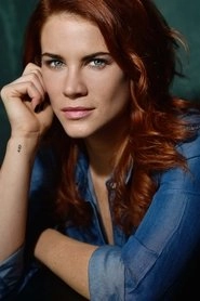 Ảnh diễn viên Courtney Hope