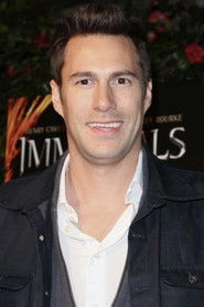 Ảnh diễn viên Craig J. Flores