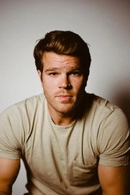 Ảnh diễn viên Cyrus Hobbi