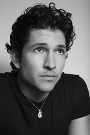 Ảnh diễn viên Danny Ramirez