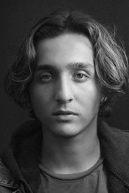 Ảnh diễn viên Denizhan Akbaba