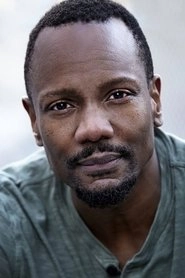 Ảnh diễn viên Dennis T. Carnegie