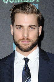 Ảnh diễn viên Dustin Milligan