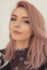 Ảnh diễn viên Elizabeth Batty