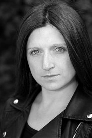 Ảnh diễn viên Emily Aston