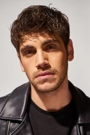 Ảnh diễn viên Emre Bey