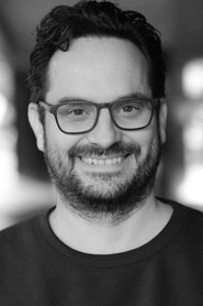 Ảnh diễn viên Emre Şahin