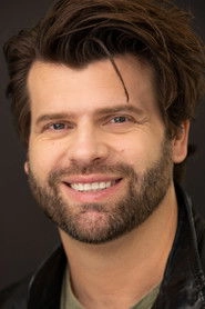 Ảnh diễn viên Gareth Owen