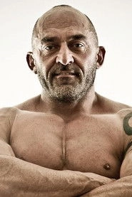 Ảnh diễn viên Garth Collins