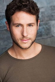 Ảnh diễn viên Griffin Burns