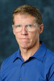 Ảnh diễn viên Guy Moon