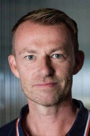 Ảnh diễn viên Ian Tomkins