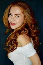 Ảnh diễn viên Işıl Mete