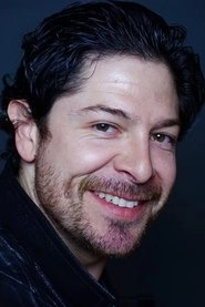 Ảnh diễn viên Joseph Castillo-Midyett