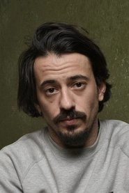 Ảnh diễn viên Josh Mond