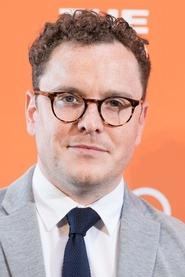 Ảnh diễn viên Joshua McGuire