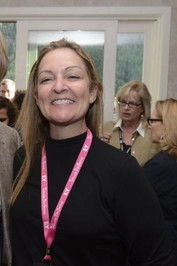 Ảnh diễn viên Julie Huntsinger