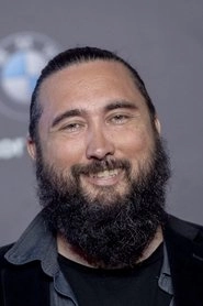 Ảnh diễn viên Julius Avery