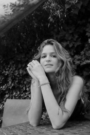 Ảnh diễn viên Kate Pittard