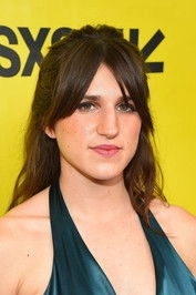 Ảnh diễn viên Lauren Mikus