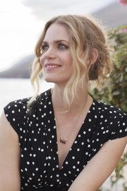 Ảnh diễn viên Liv Mjönes