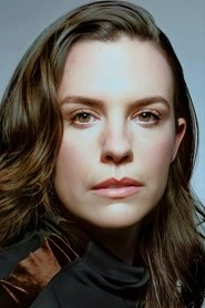 Ảnh diễn viên Liza J. Bennett