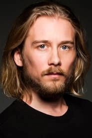 Ảnh diễn viên Lou Taylor Pucci