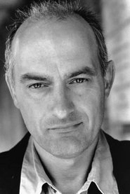 Ảnh diễn viên Louis Hilyer